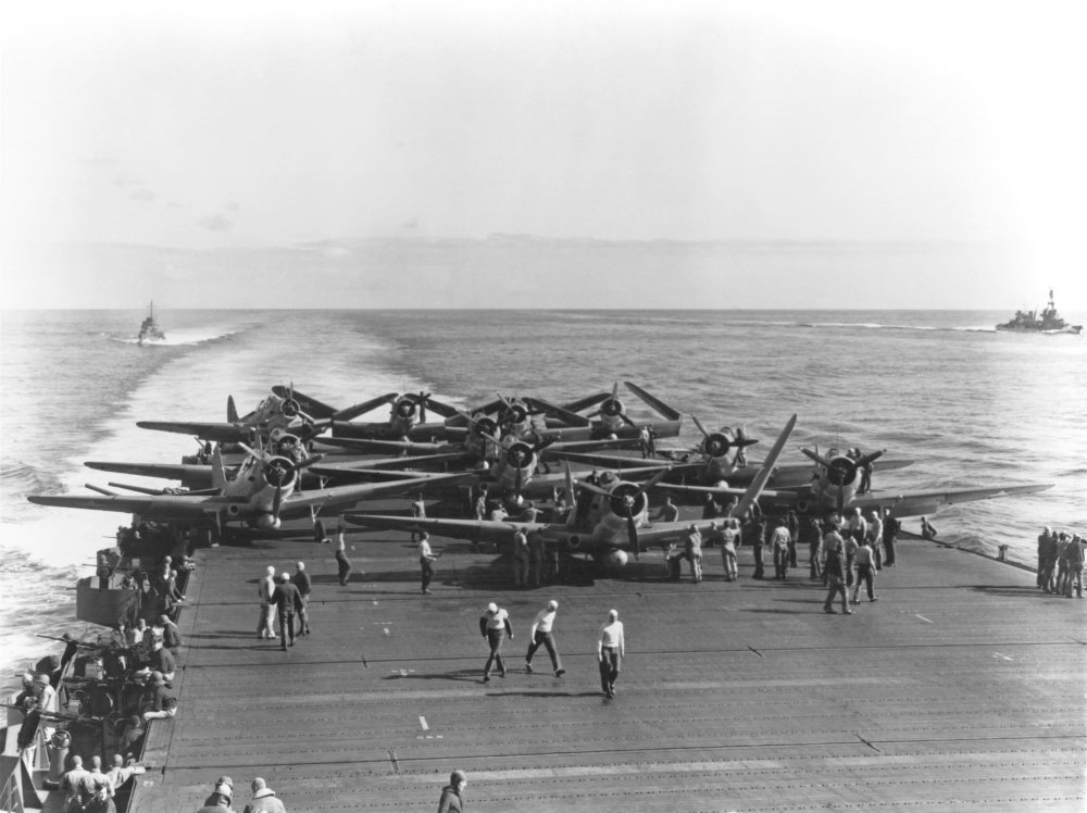 Which of these was NOT a factor that contributed to Japanese defeat at the Battle of Midway?