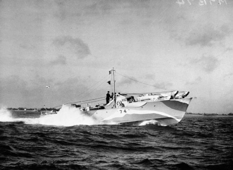 Motor Torpedo Boat 74, the only such boat used during the famous St Nazaire raid, had an engine trouble that needed to be fixed urgently before the mission. What was the problem?